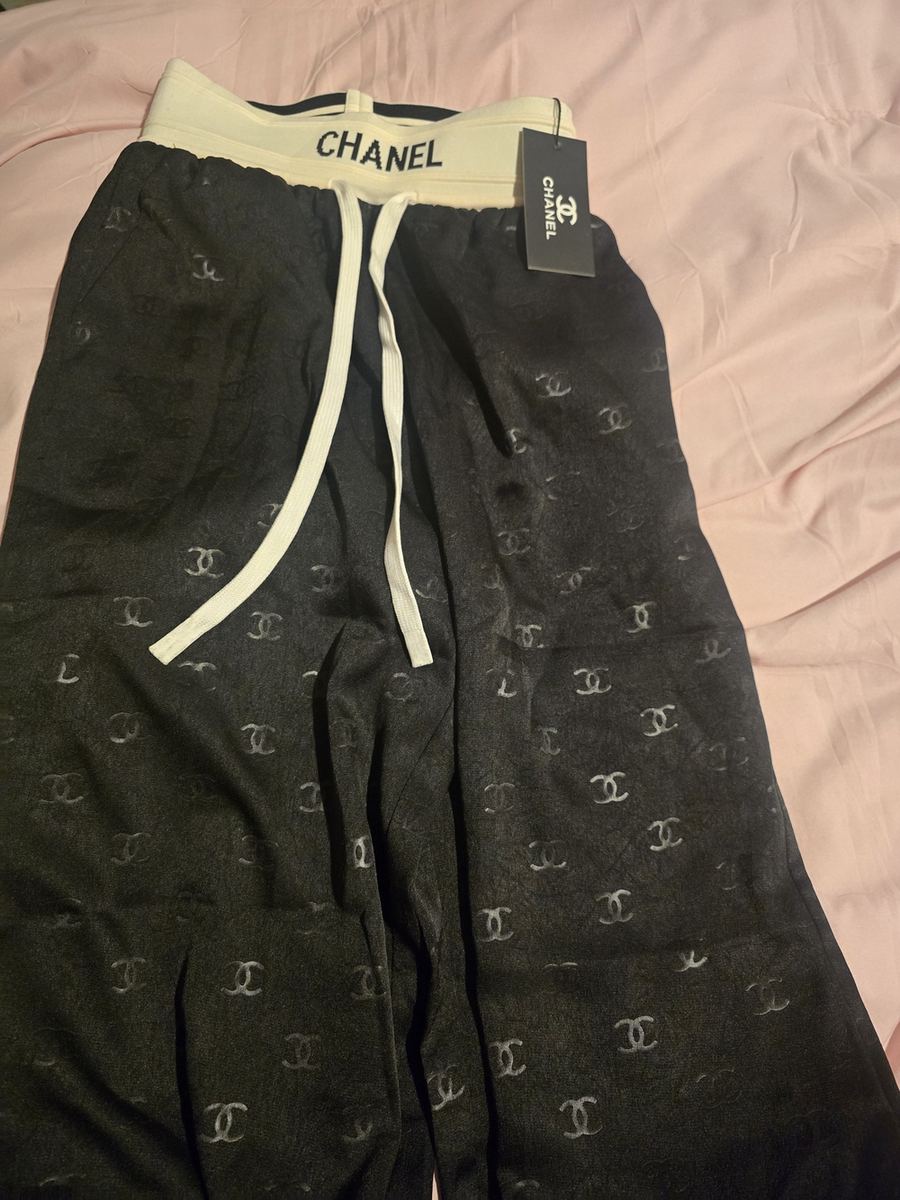 Chanel Women Black Logo Wide-Leg Lounge Pants with Cream Waistband - Picture 2 of 10